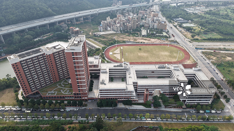 航拍·东莞虎门镇远中学图片素材