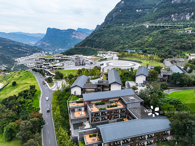 四川省泸州市古蔺县二郎镇，郎酒庄园航拍风光图片素材