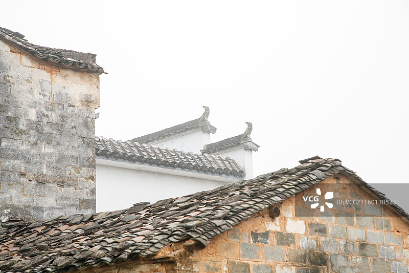 安徽县碧山村通过世界银行贷款完善基础设施，建成碧山书局、工销社等文化业态，流转农田2000余亩发图片素材