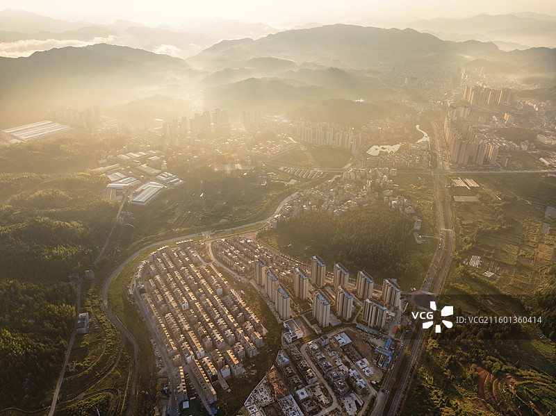 云山周宁县城，福建宁德周宁 ，福建海拔最高的县城图片素材