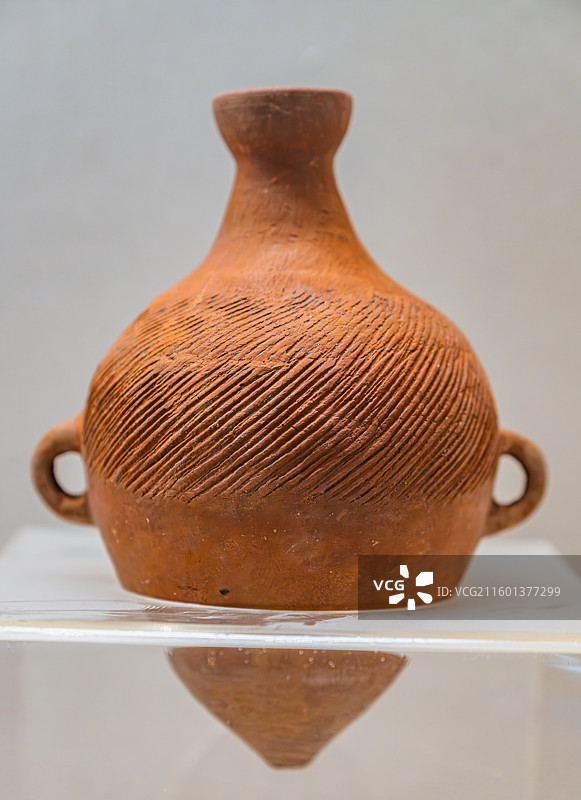 甘肃 庆阳 博物馆 陶器图片素材