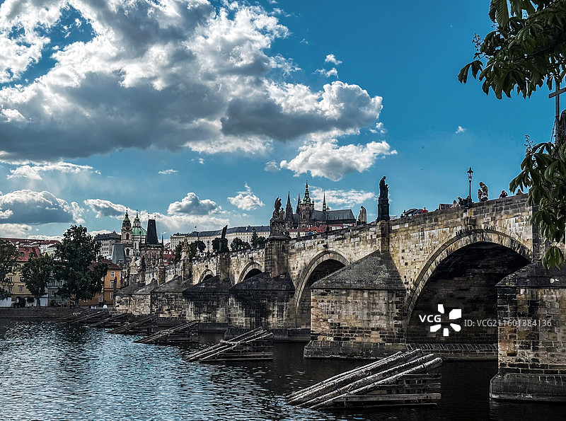 著名的布拉格查理大桥图片素材