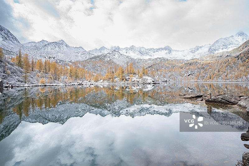 党岭的秋图片素材