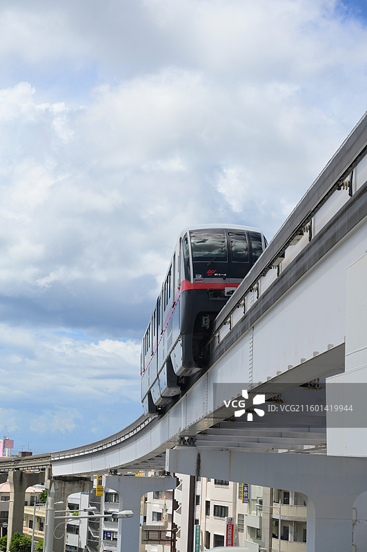 冲绳结心电车图片素材