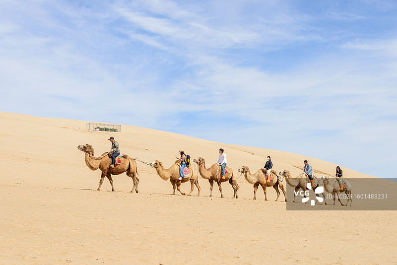 内蒙古赤峰翁牛特旗乌丹镇玉龙沙湖图片素材