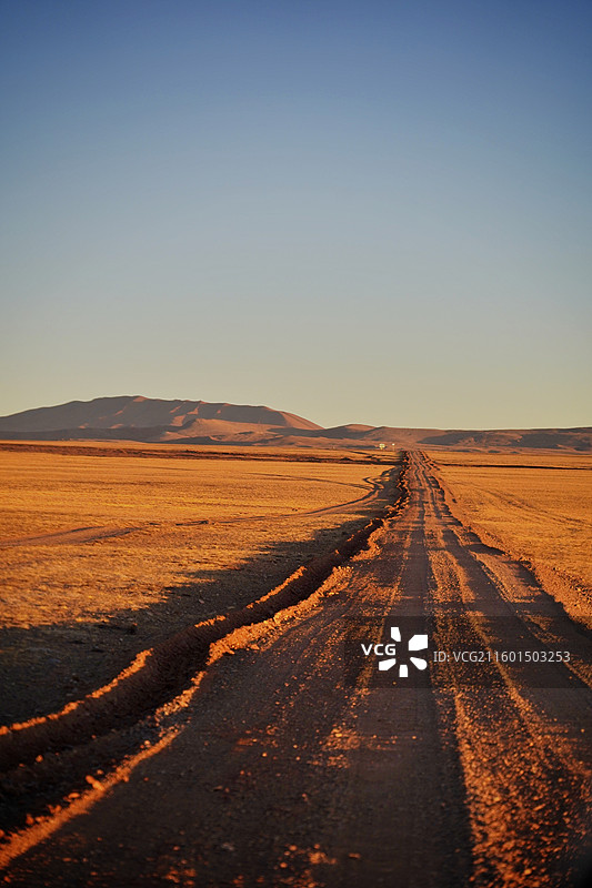 西藏双湖县的日出图片素材