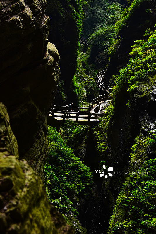 武陵山大裂谷风光图片素材