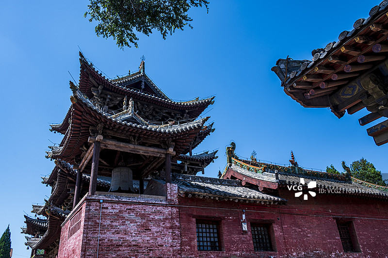 山西长治上党宋代“明五暗四”道教飞檐结构——南宋玉皇观五凤楼图片素材