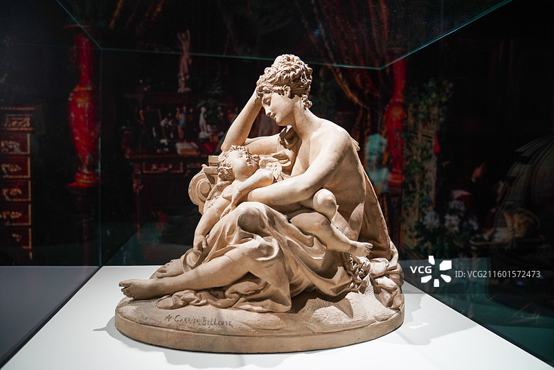 上海 罗丹艺术中心 罗丹 阿尔伯特-恩涅斯特·卡里耶-贝勒斯《爱》，1865年图片素材