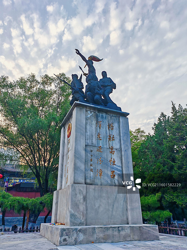 太原革命烈士纪念塔 文瀛公园图片素材