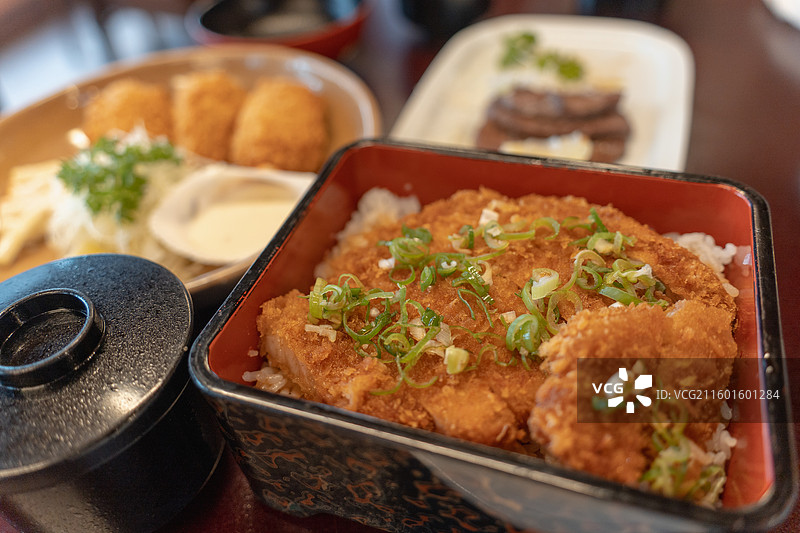 日式猪排饭图片素材