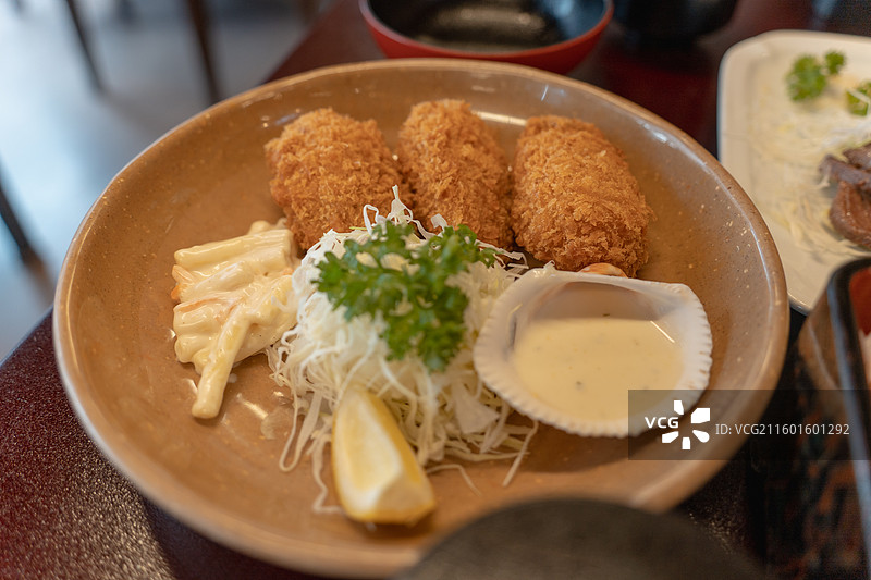 日本松岛炸牡蛎图片素材