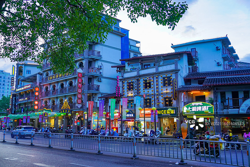 福建省龙岩市新罗区，恋城1908文创街区图片素材