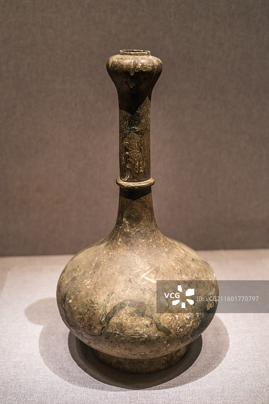 蒜头铜壶（秦代）河南博物院藏 泌阳县官庄村出土图片素材