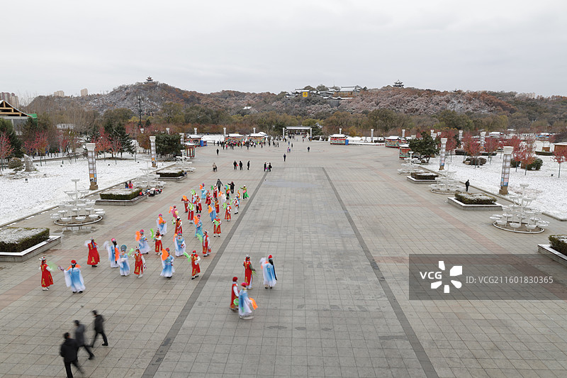东北秧歌，萨满舞，秧歌，人民广场，德胜门，第一场雪，初雪，放风筝，北山公园，吉林北山风景区，东北，图片素材