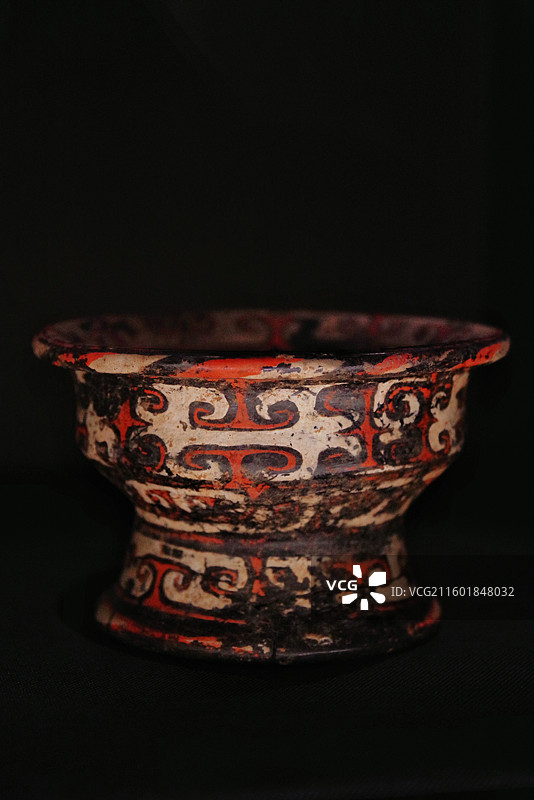 彩绘陶簋 夏家店下层文化 中国考古博物馆藏图片素材