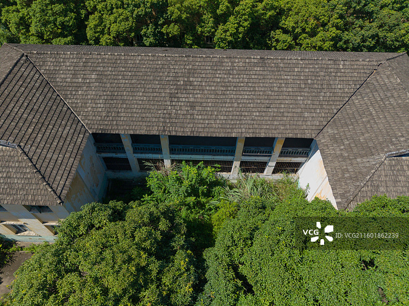 福建省龙岩市，废弃学校航拍图片素材