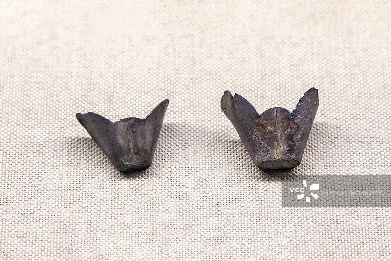 清代-船形银锭 南昌县博物馆图片素材