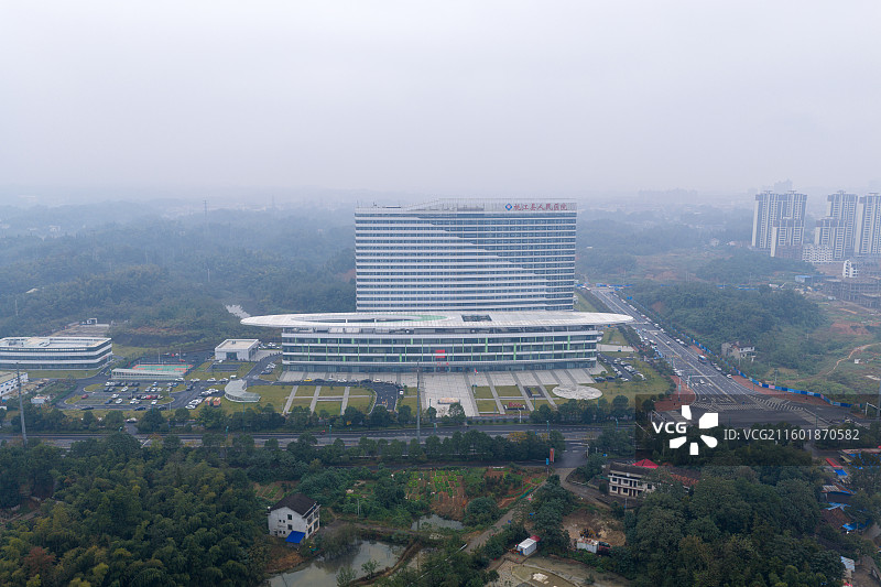 现代化医院建筑航拍图片素材