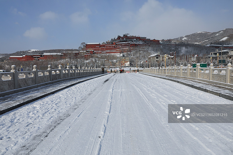 五台山大雪白茫茫冰天雪地红墙寺庙建筑千里冰封万里雪飘塔院寺菩萨顶显通寺罗睺寺广化寺普寿寺善财洞黛螺顶图片素材