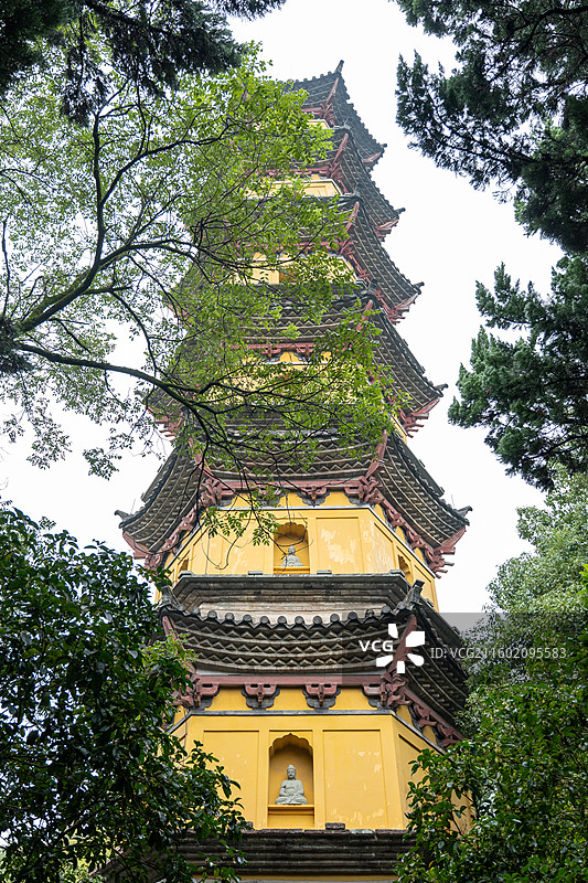 浙江宁波鄞州阿育王寺景色图片素材