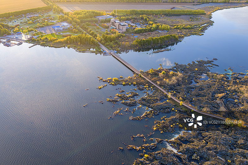 航拍黑龙江五大连池火山口、堰塞湖池景区图片素材