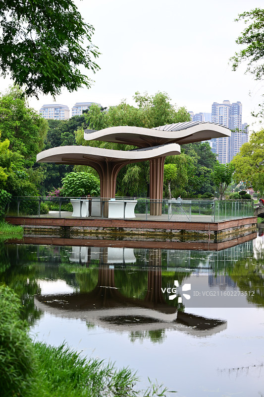 成都北湖生态公园，湖景图片素材