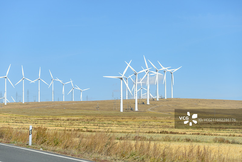 内蒙古赤峰翁牛特旗灯笼河草原秋景图片素材