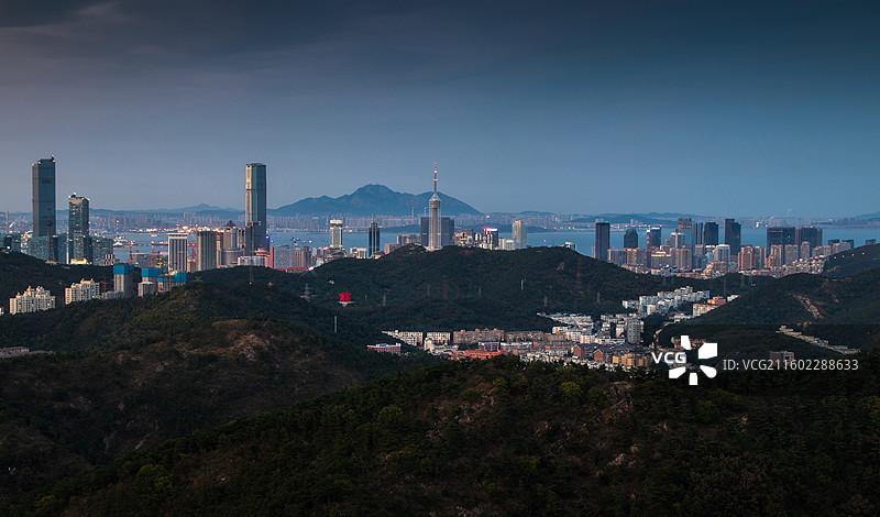大连莲花山俯瞰中山区图片素材