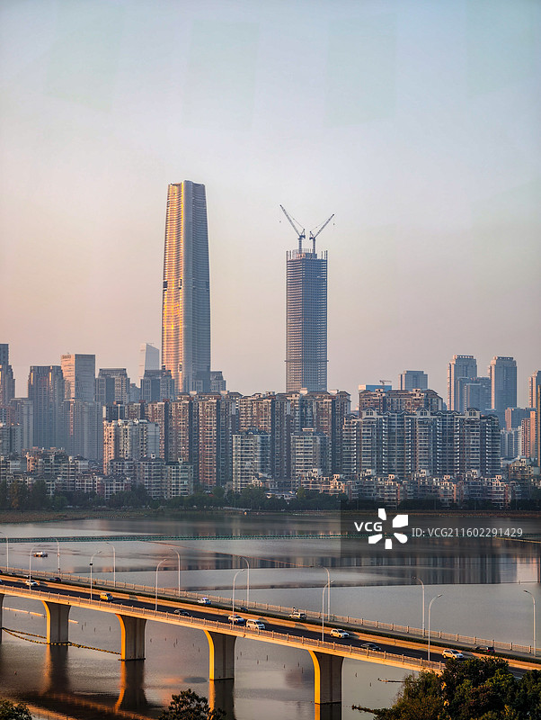 沙湖、绿地中心大厦、长江中心大厦图片素材