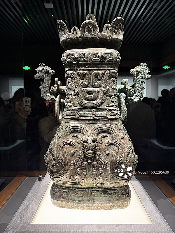 晋侯臣斤壶，西周，山西省曲沃县北赵村晋侯墓地8号墓，山西博物院图片素材