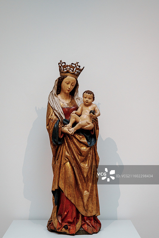 瑞士苏黎世美术馆雕塑图片素材