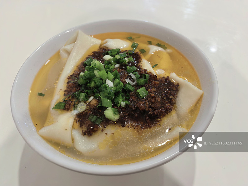 重庆鸡汤铺盖面图片素材