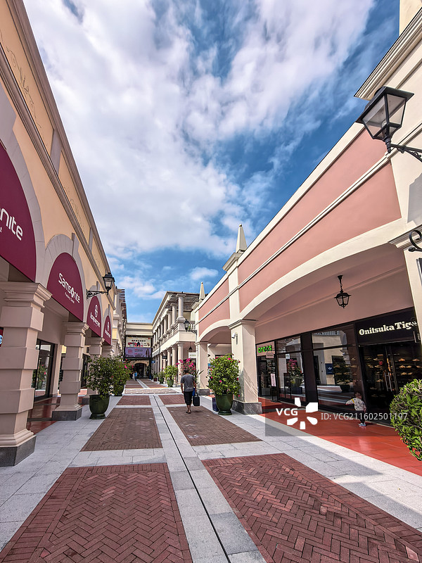 佛山市佛罗伦萨小镇奥特莱斯商圈图片素材