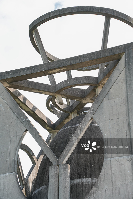 日本熊本县玉名市运动公园山丘顶部高崎正治设计的观景建筑玉名天望馆图片素材