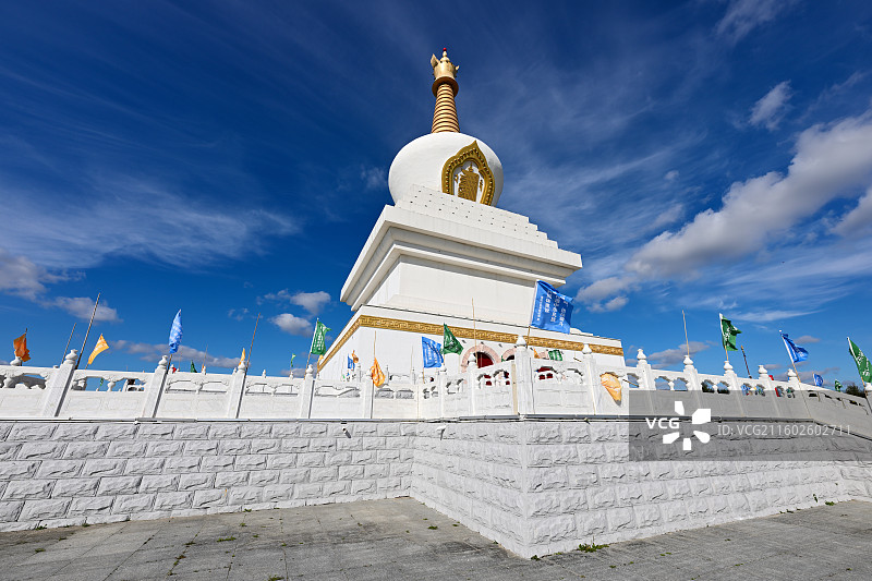 慈积金刚塔，藏传佛教建筑，一塔两寺，呼伦贝尔两河圣山旅游文化景区图片素材