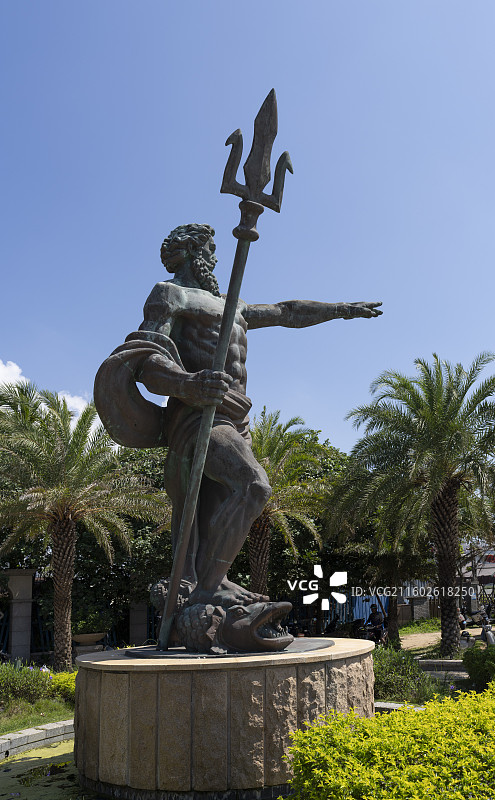 北海海神广场 -波塞冬雕塑图片素材