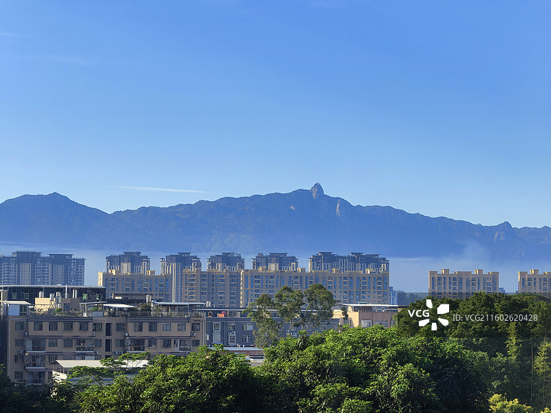 福建漳浦县城，一座坐落在井冈山脚下的城市图片素材