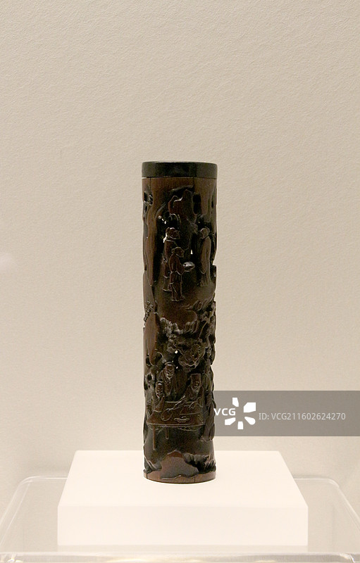 上海博物馆 —— 馆藏明清犀角器珍品展-竹雕西园雅集图香筒图片素材