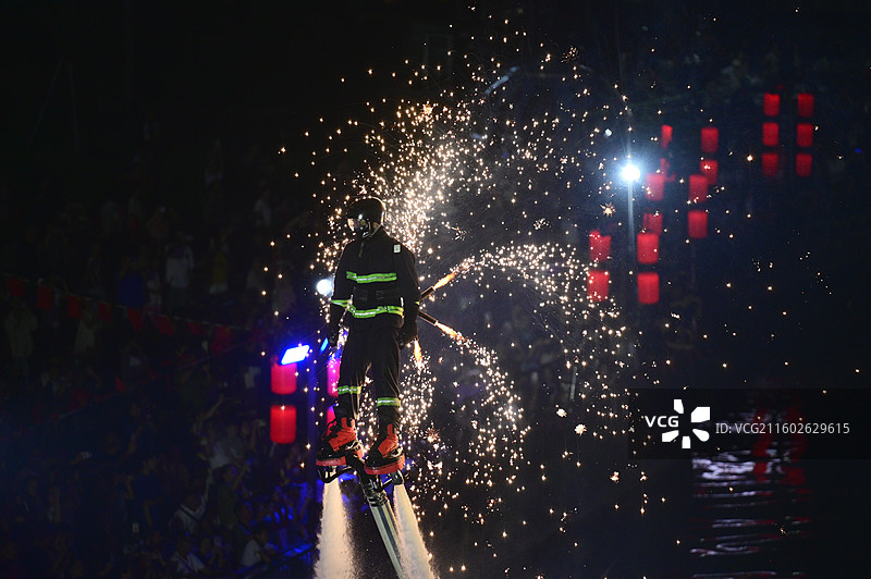 国庆太湖龙之梦，火壶表演图片素材