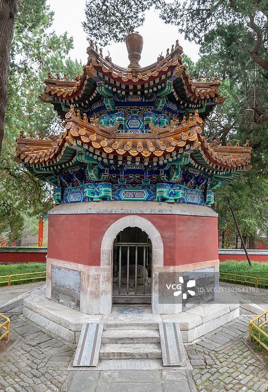 香山碧云寺御碑亭图片素材