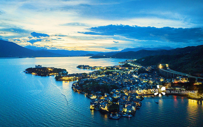 云南大理古城洱海风光图片素材