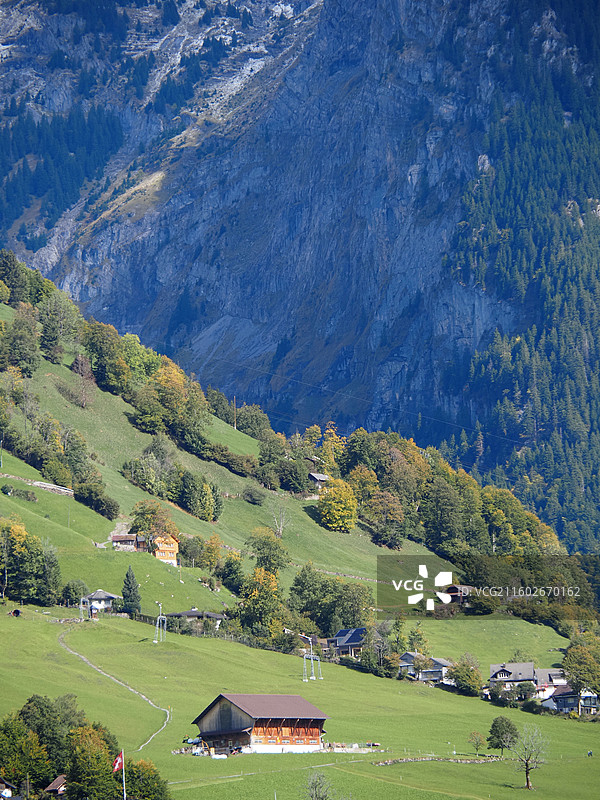 瑞士 上瓦尔登州 恩格尔贝格小镇 铁力士雪山图片素材