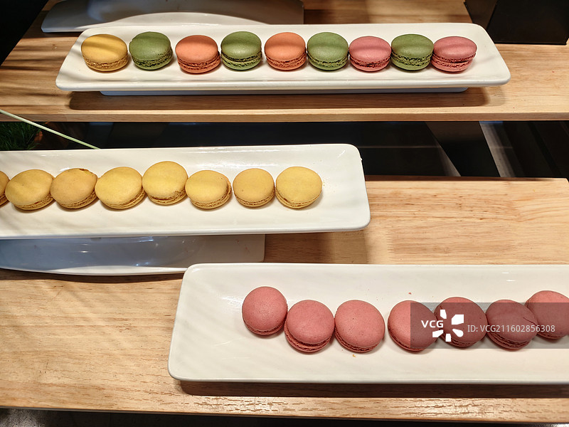 糕点组合甜甜圈图片素材