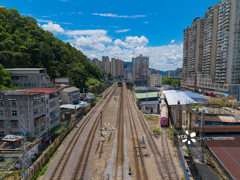 福建省南平市延平区，水南站，火车铁路，城市风光，航拍图片素材