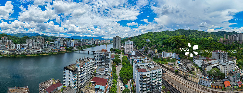 福建省南平市延平区，水南站，火车铁路，城市风光，航拍图片素材