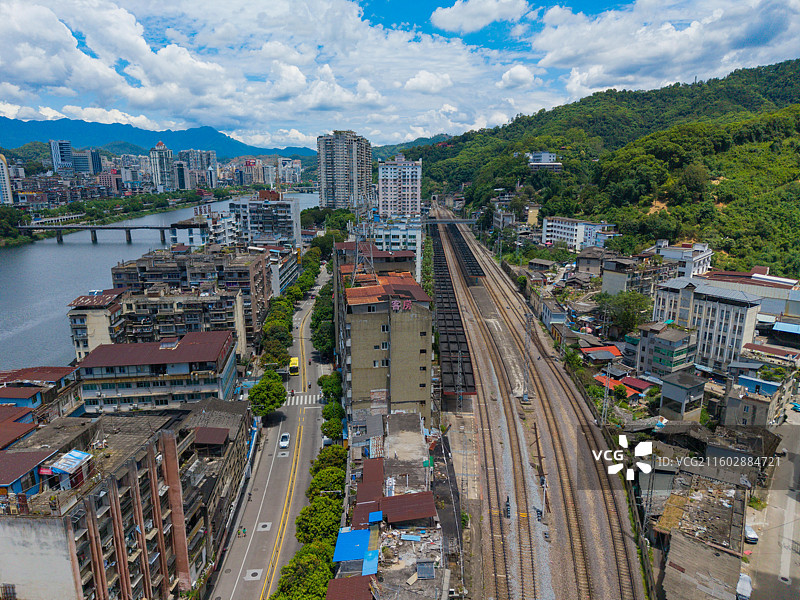 福建省南平市延平区，水南站，火车铁路，城市风光，航拍图片素材
