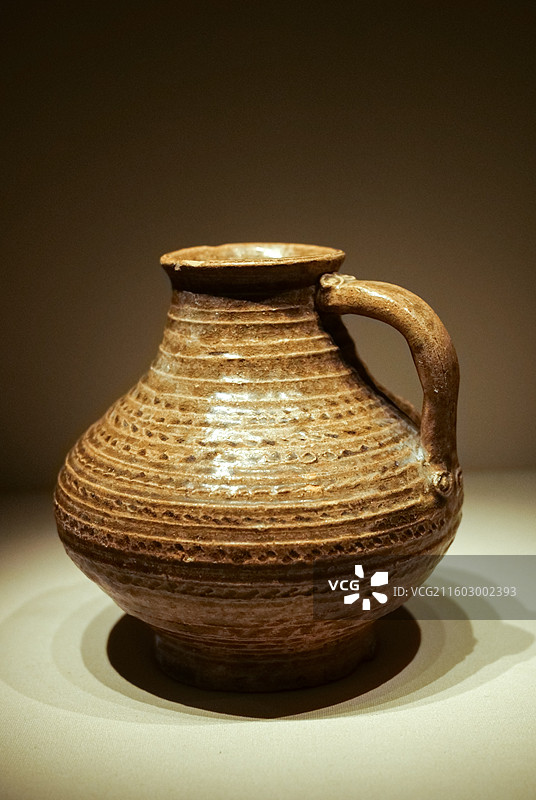 原始瓷壶 西周 1959年安徽屯溪出土 中国国家博物馆“古代中国基本陈列”图片素材