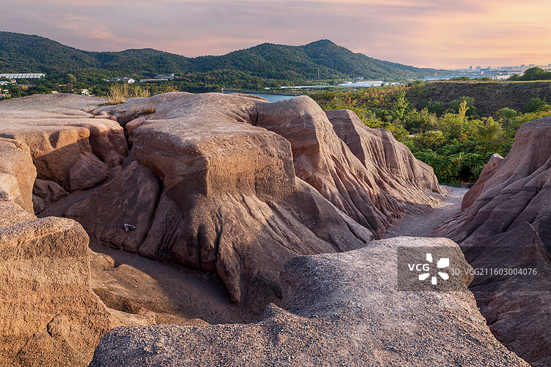 南京佘村采石场图片素材