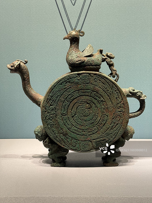 鸟盖人足盉，西周，山西省曲沃县北赵村晋侯墓地31号墓，山西博物院图片素材